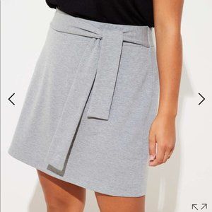 BNWT!! XS Loft Skirt